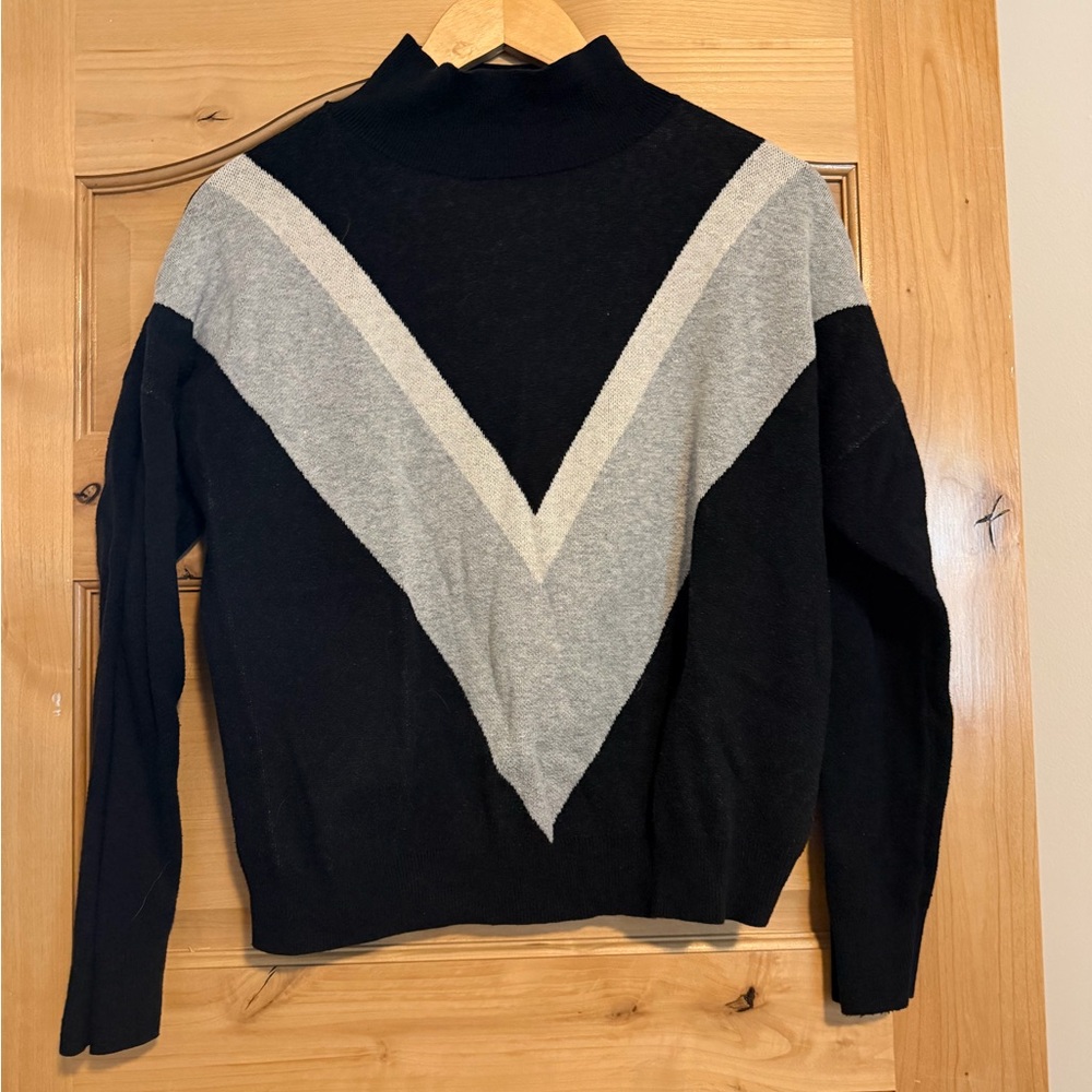 Old Navy Black Knit Sweater